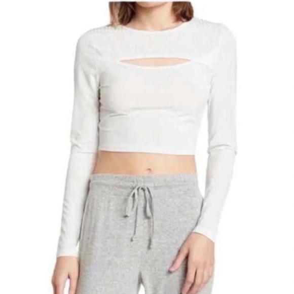 Abound Long Sleeve Cropped Cut Out Top Size L in Grey Fog NEW - Picture 1 of 14